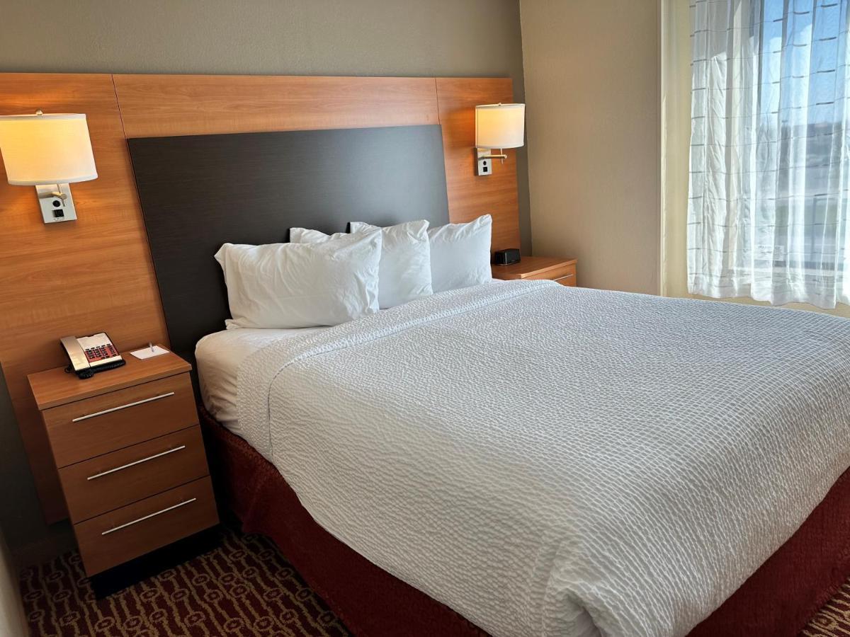 Towneplace Suites By Marriott Detroit Troy Exterior foto