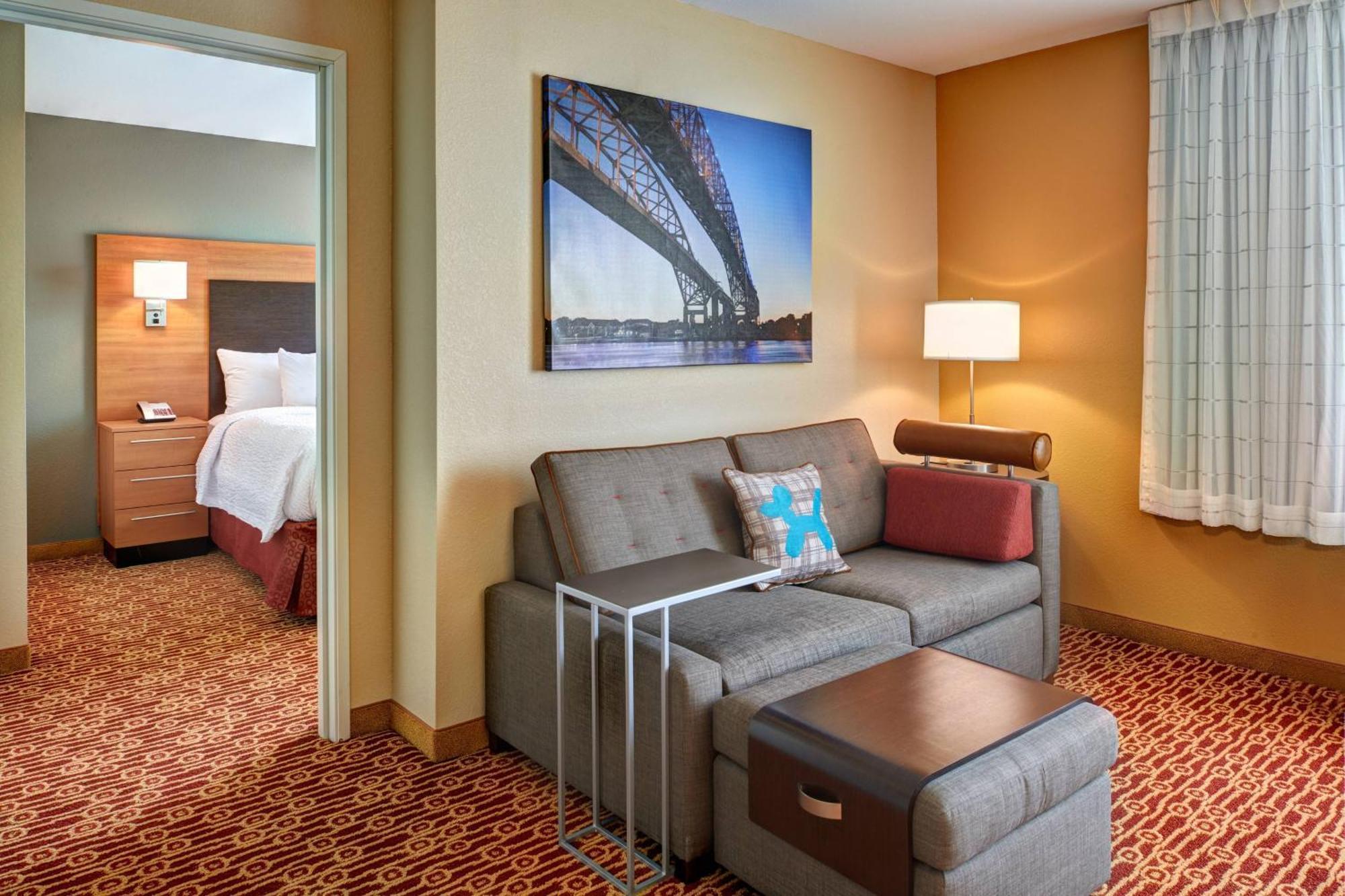 Towneplace Suites By Marriott Detroit Troy Exterior foto