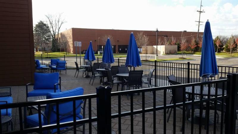 Towneplace Suites By Marriott Detroit Troy Exterior foto